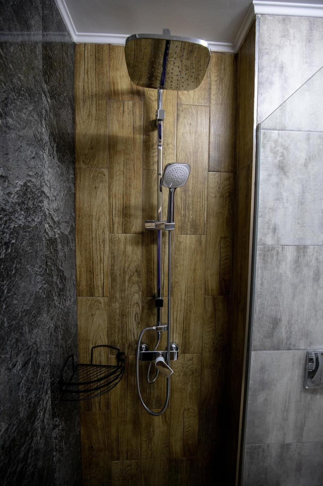 Alpasio Rentals 2 Galaţi エクステリア 写真